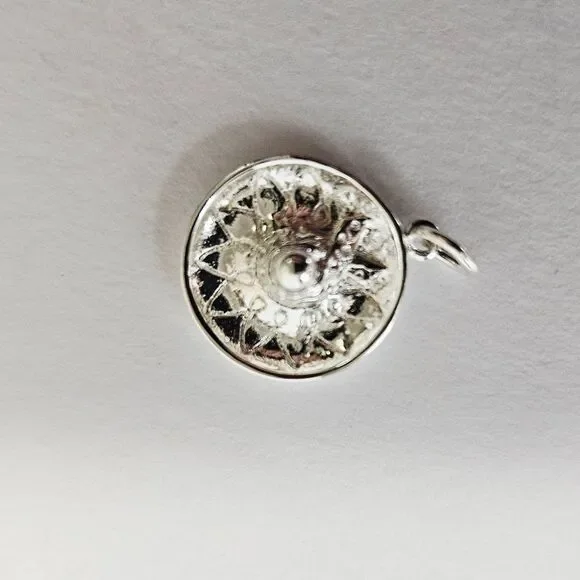 Vintage '80s Old Stock Small Silver 3D Mexican Sombrero Hat Pendant Charm - Picture 6 of 8